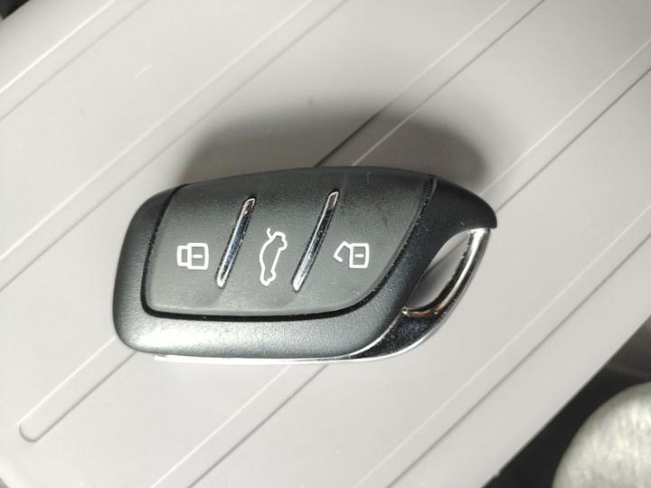 MG4 EV 2026 437 photo 8