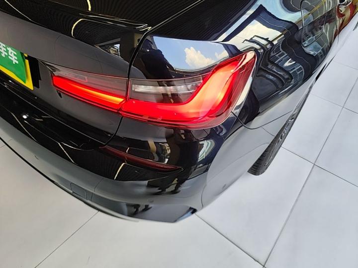 3 Series 2022 325Li M M Sport Night Package photo 7