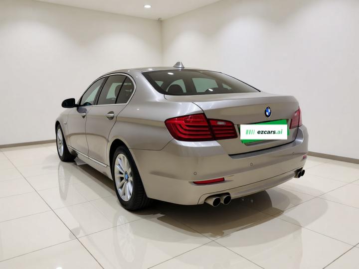 5 Series 2014 525Li Leading photo 4