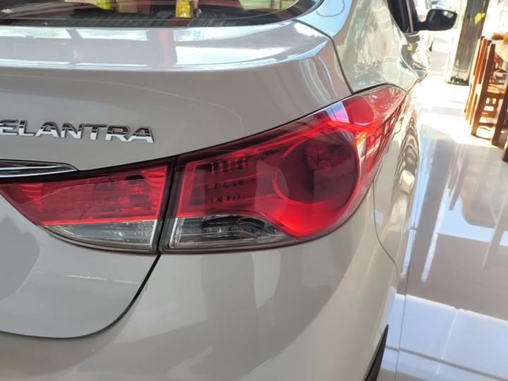 Elantra 2012 1.6L AT Fashion photo 7