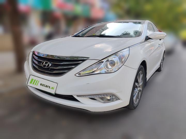 Sonata 2013 2.0L AT Premium