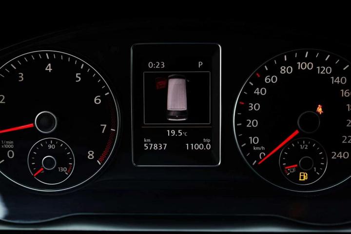 2015 2.0TSI AWD 65 photo 2