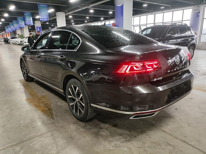 Magotan 2020 330TSI DSG Leading photo 4