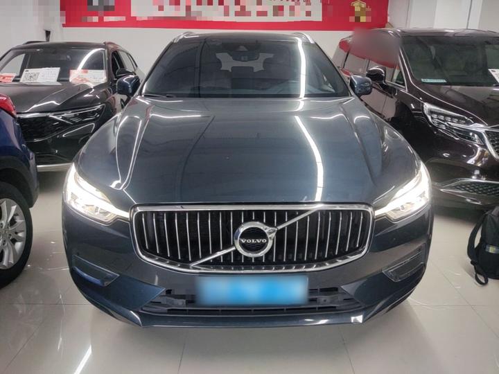 XC60 2021 T5 AWD Luxury photo 2