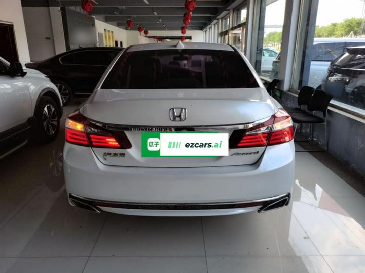 Accord 2016 2.0L Comfort photo 3