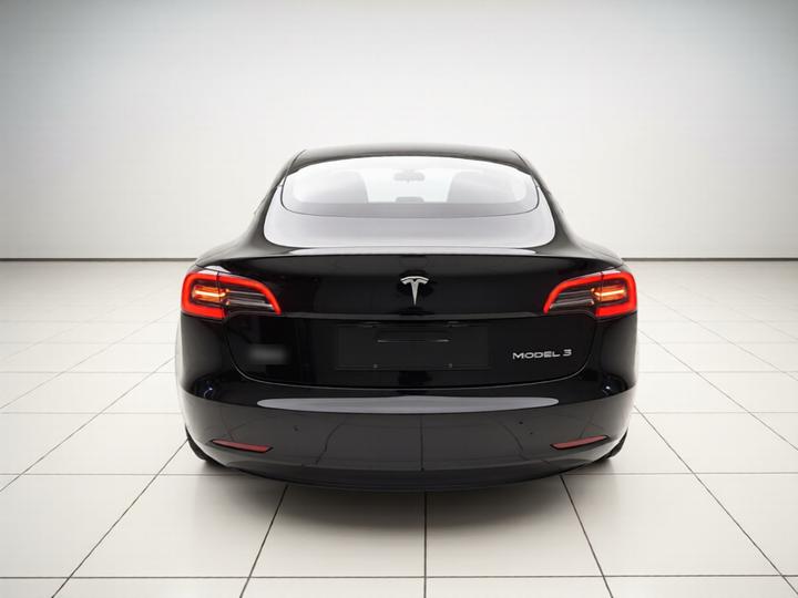 Model 3 2022 RWD photo 5