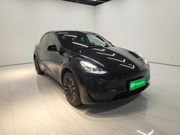 Model Y 2022 Facelift RWD photo 3