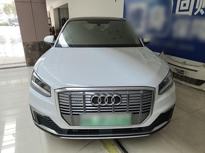 Q2L e-tron 2019 Q2L e-tron EV Smart photo 2