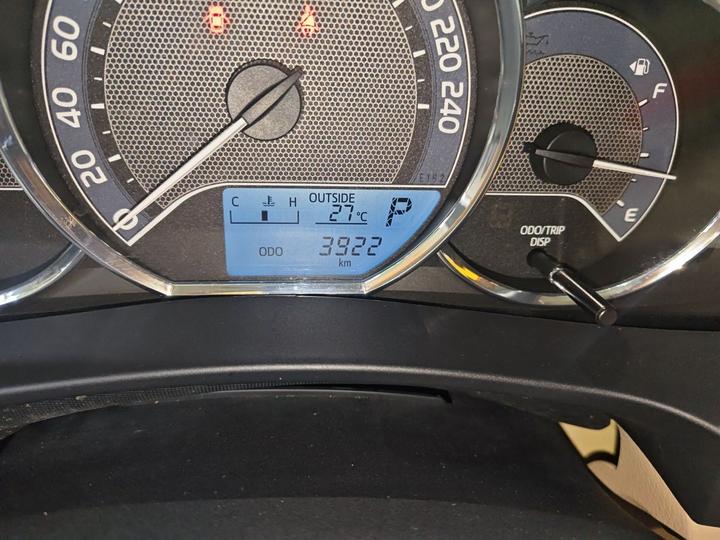 Corolla 2017 1.2T CVT GL photo 2