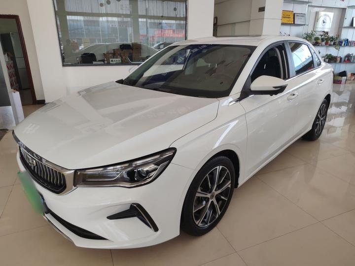 Emgrand 2022 4 1.5L CVT Premium