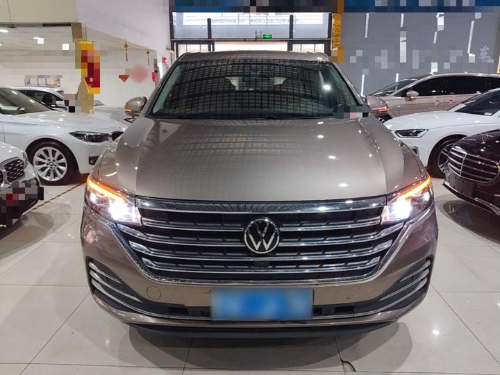 Viloran 2022 380TSI Premium photo 2