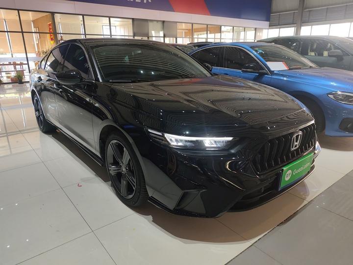 2023 260TURBO Elegant photo 3