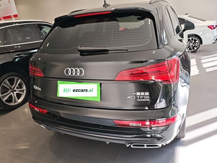 Q5L 2023 40T Luxury Dynamic photo 5
