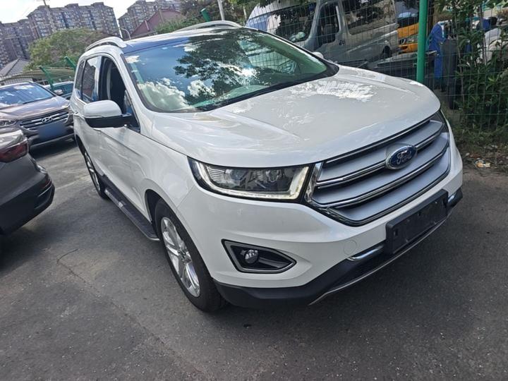 Edge 2016 EcoBoost 245 RWD 7-Seater photo 3