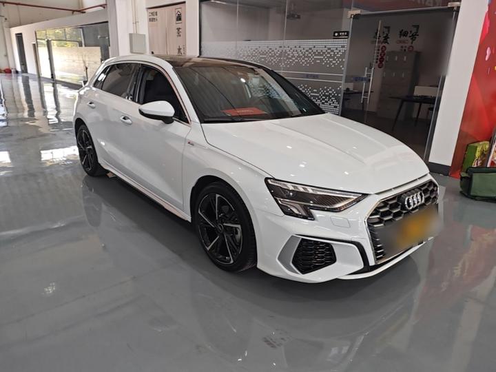 A3 2023 Facelift Sportback 35 TFSI Fashion Sport photo 3