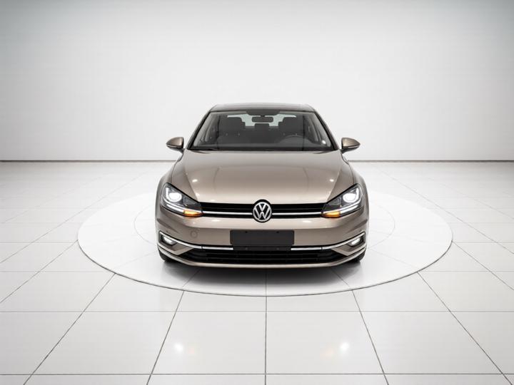 Golf 2018 230TSI AT Comfort photo 2