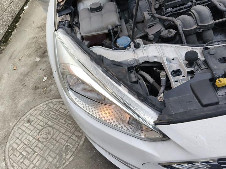 Focus 2015 Sedan 1.6L AT photo 7