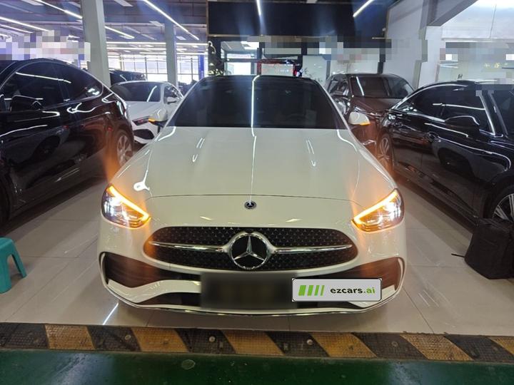 C-Class 2022 Facelift C 260 L Sport photo 2