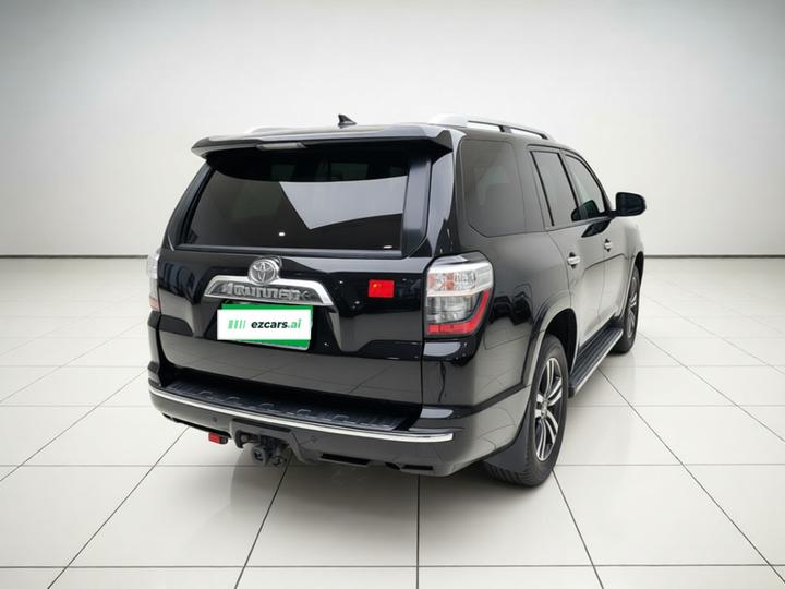 4Runner Parallel Import photo 6
