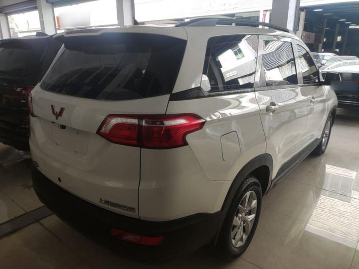 Wuling Hongguang S3 2019 1.5L MT Standard China VI photo 6