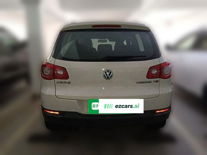 Tiguan 2012 1.8TSI AT RWD photo 5