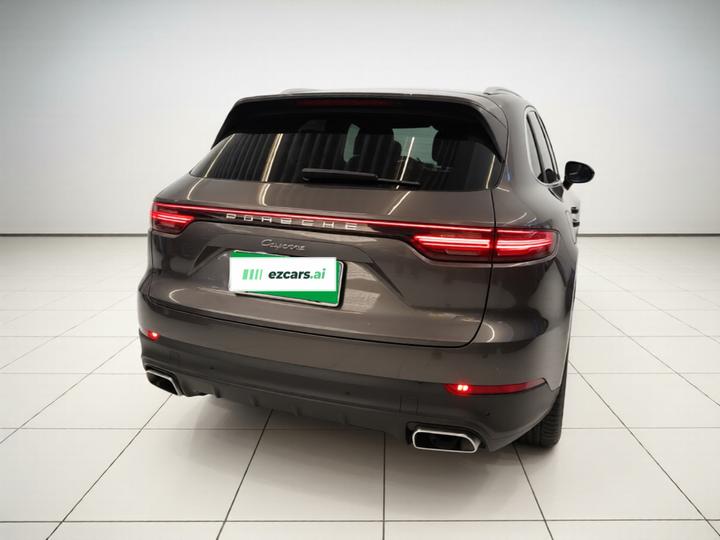 2019 Cayenne 3.0T photo 6