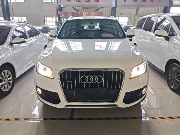 Q5 2017 40 TFSI Tech photo 2