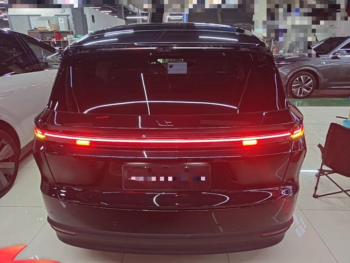 Li Auto i8 2025 Standard photo 5