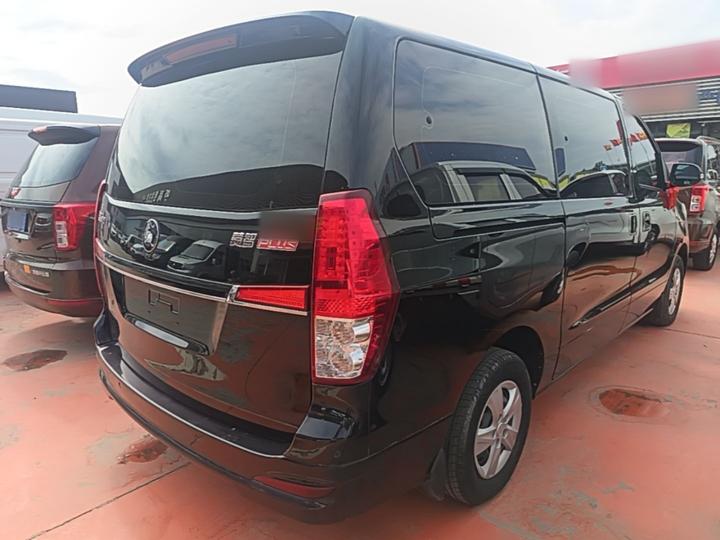 Lingzhi PLUS 2021 Wagon 2.0L MT Comfort 7-Seater photo 4
