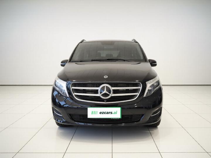 V-Class 2018 V 260 Premium China VI photo 2