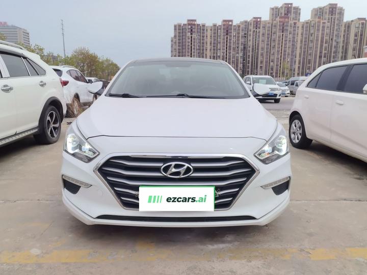 Mistra 2017 1.8L AT Premium DLX China V photo 2