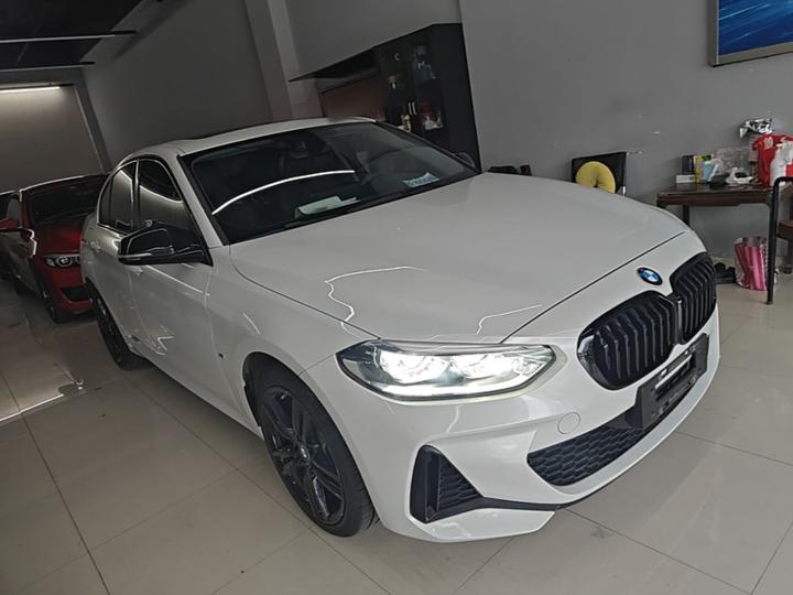 1 Series 2023 125i M Sport photo 3