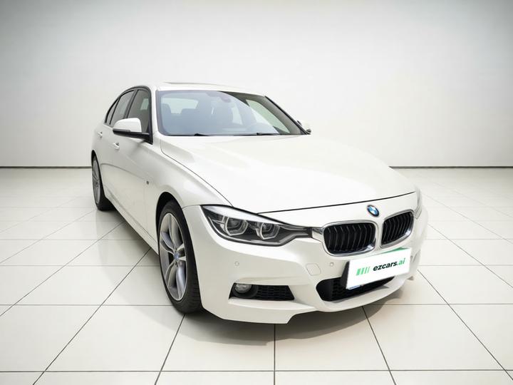 3 Series 2017 320i M Sport photo 3