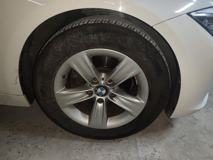 3 Series 2013 320i Sport Design Package photo 8