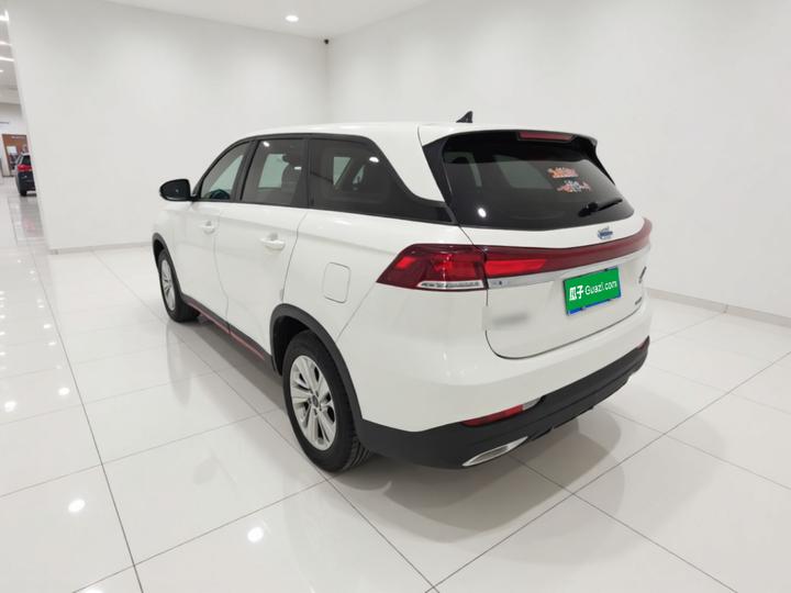 X7 PLUS 2022 1.5T AT Luxury photo 4