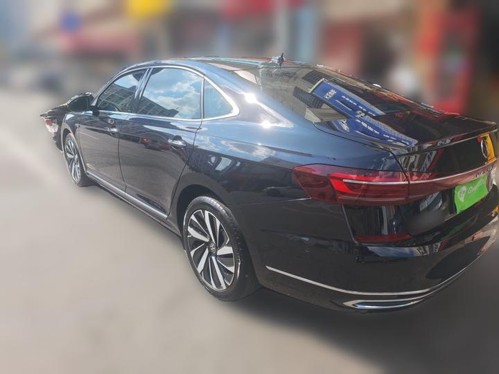 Passat 2022 330TSI Premium photo 4