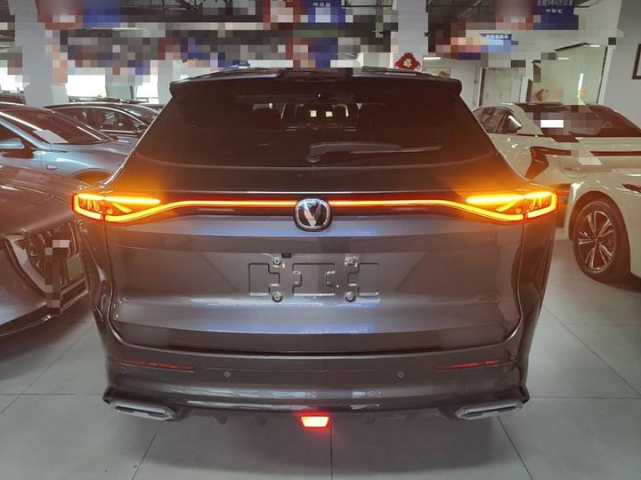 UNI-Z EV 2024 iDD 125km Excellence photo 3