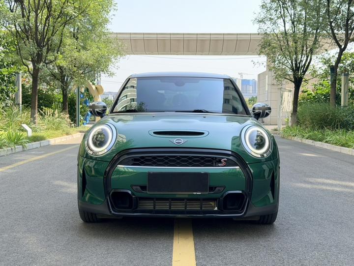 2022 2.0T COOPER S 5-Door photo 2