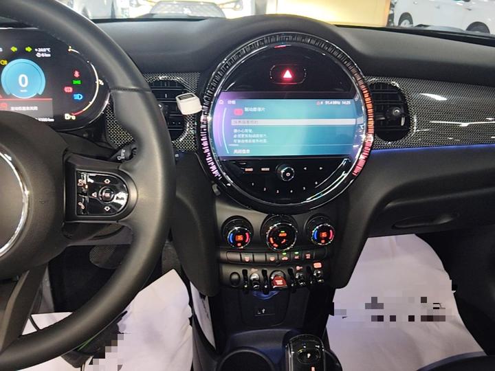 2022 Facelift 1.5T COOPER Classic photo 8