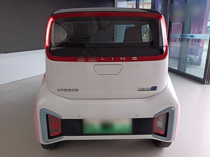 Wuling NanoEV 2021 photo 3