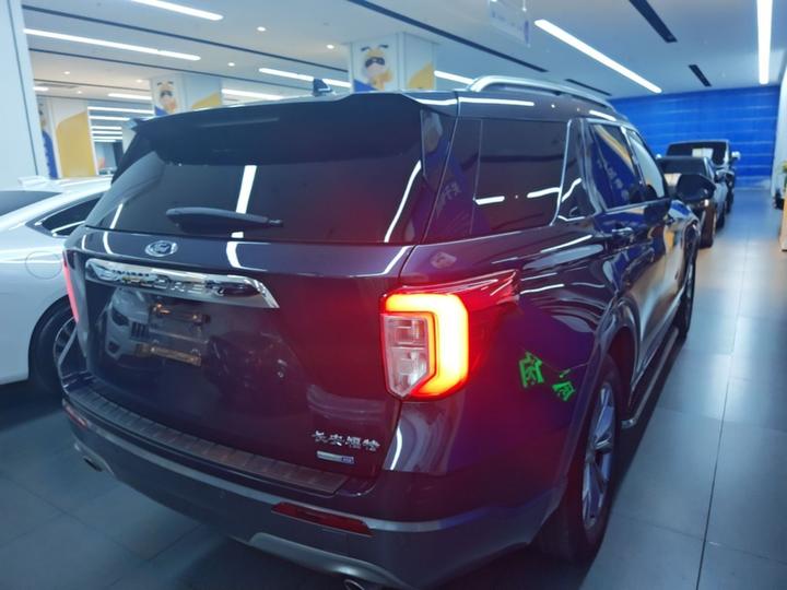 Explorer 2020 EcoBoost 285 AWD 7-Seater photo 4