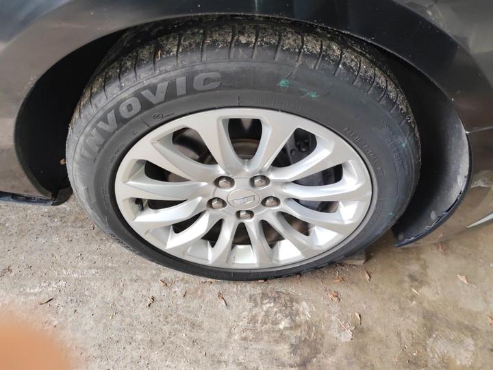 XTS 2018 28T Tech photo 8