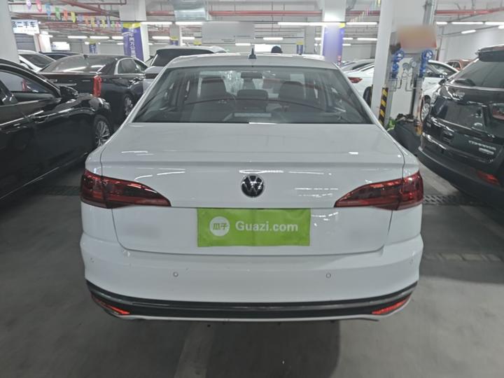 Bora 2024 200TSI DSG Cruise photo 5