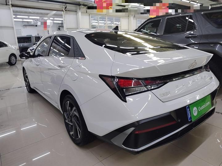 Elantra 2023 1.5L CVT GLX Elite photo 4