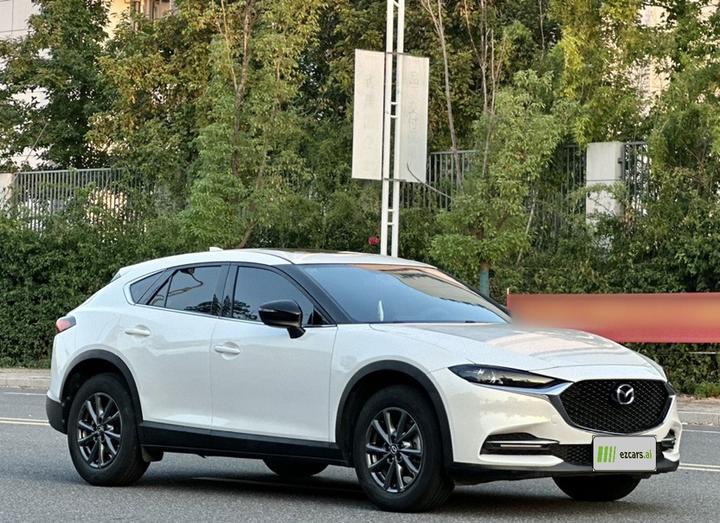 CX-4 2020 2.0L AT RWD photo 2