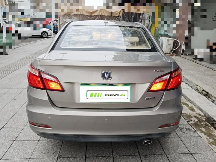 Eado 2016 1.6L MT photo 5