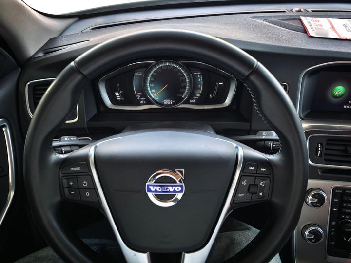 S60 2018 S60L T4 photo 3