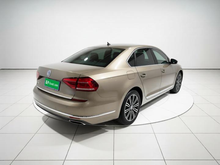 Passat 2017 330TSI DSG photo 6