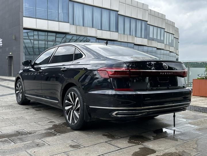 Passat 2024 380TSI photo 4