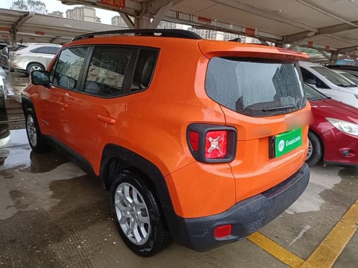 Renegade 2017 180T AT photo 4